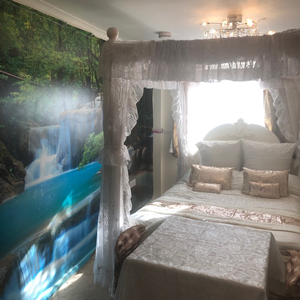 Jasmine House Bed and Breakfast Waterfall Room